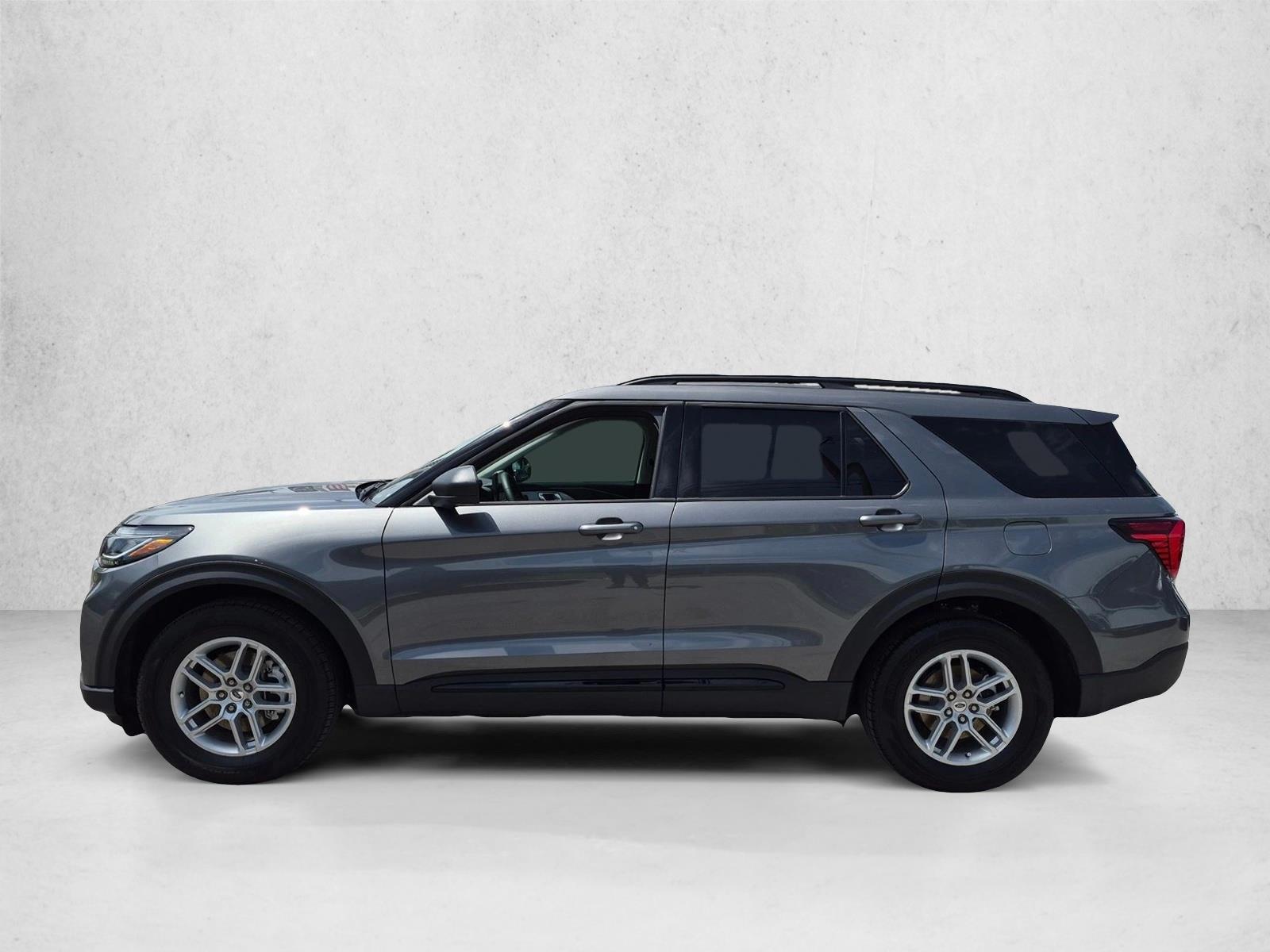 Thumbnail: 2026 Ford Explorer - 2