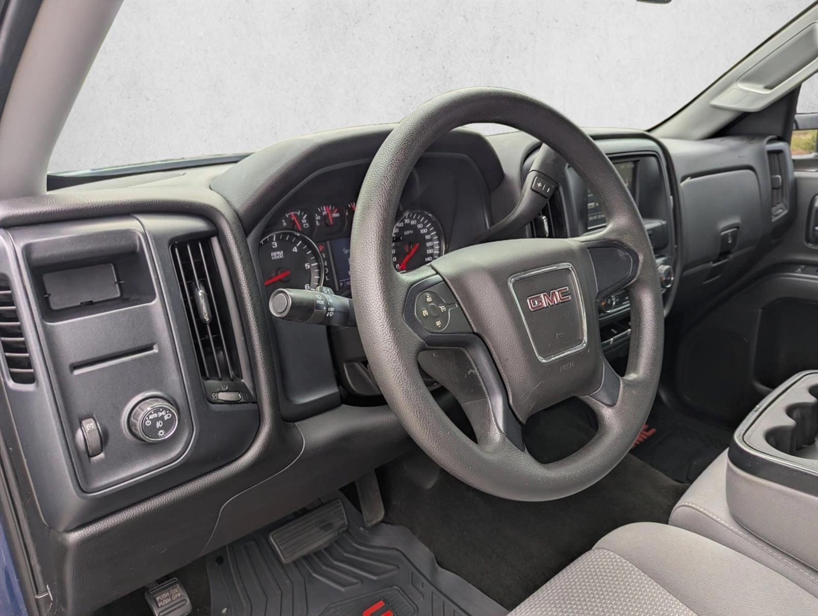 Thumbnail: 2017 GMC Sierra 1500 - 3