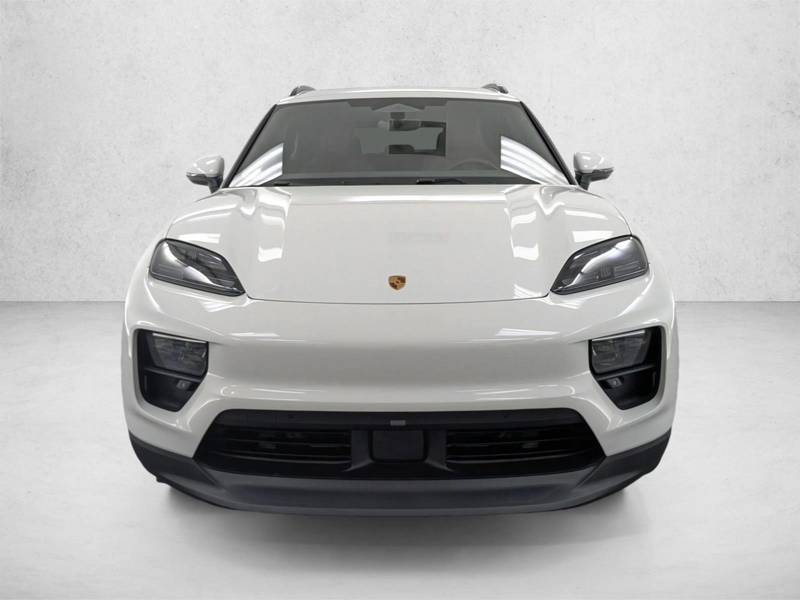 2025 Porsche Macan Base - Photo 6