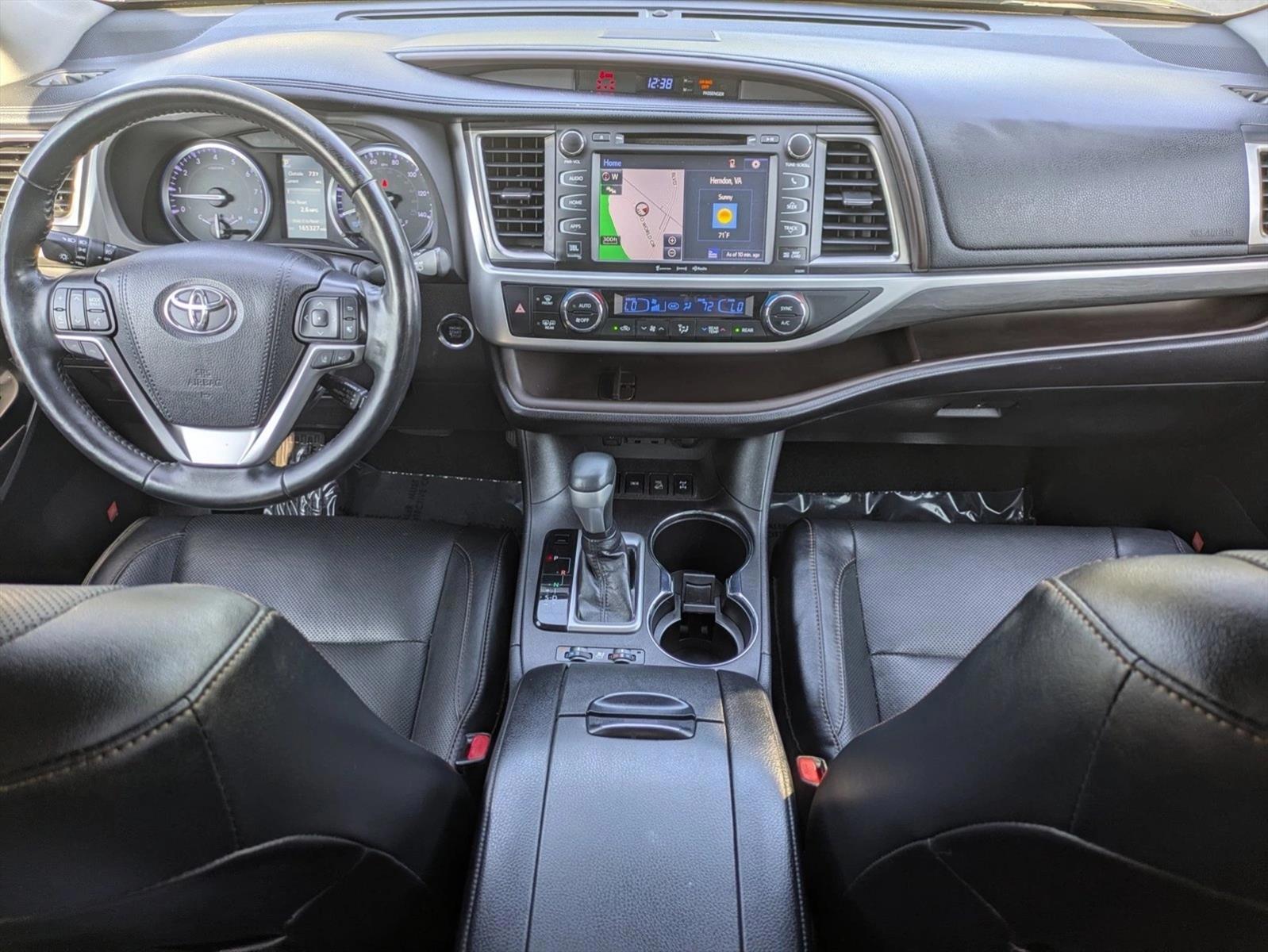 Thumbnail: 2019 Toyota Highlander - 4