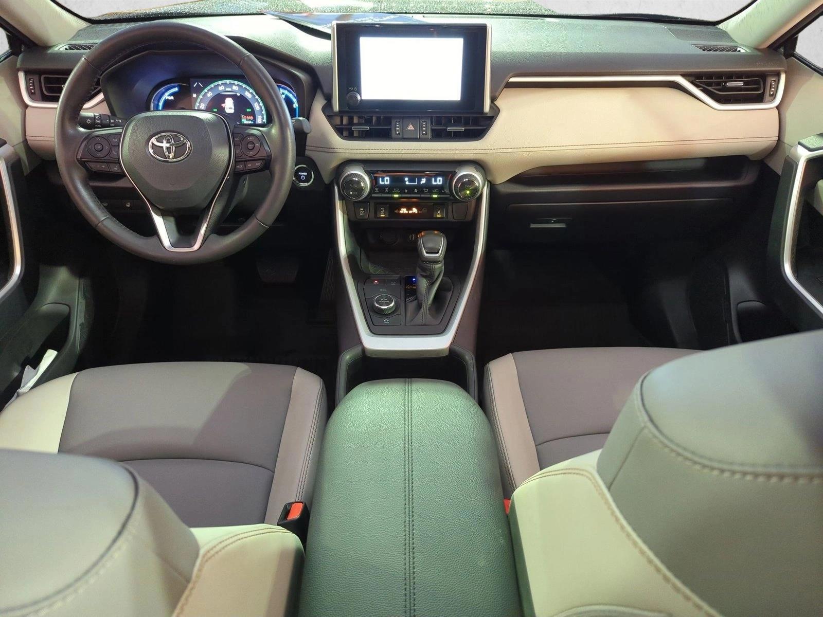 Thumbnail: 2025 Toyota RAV4 - 4