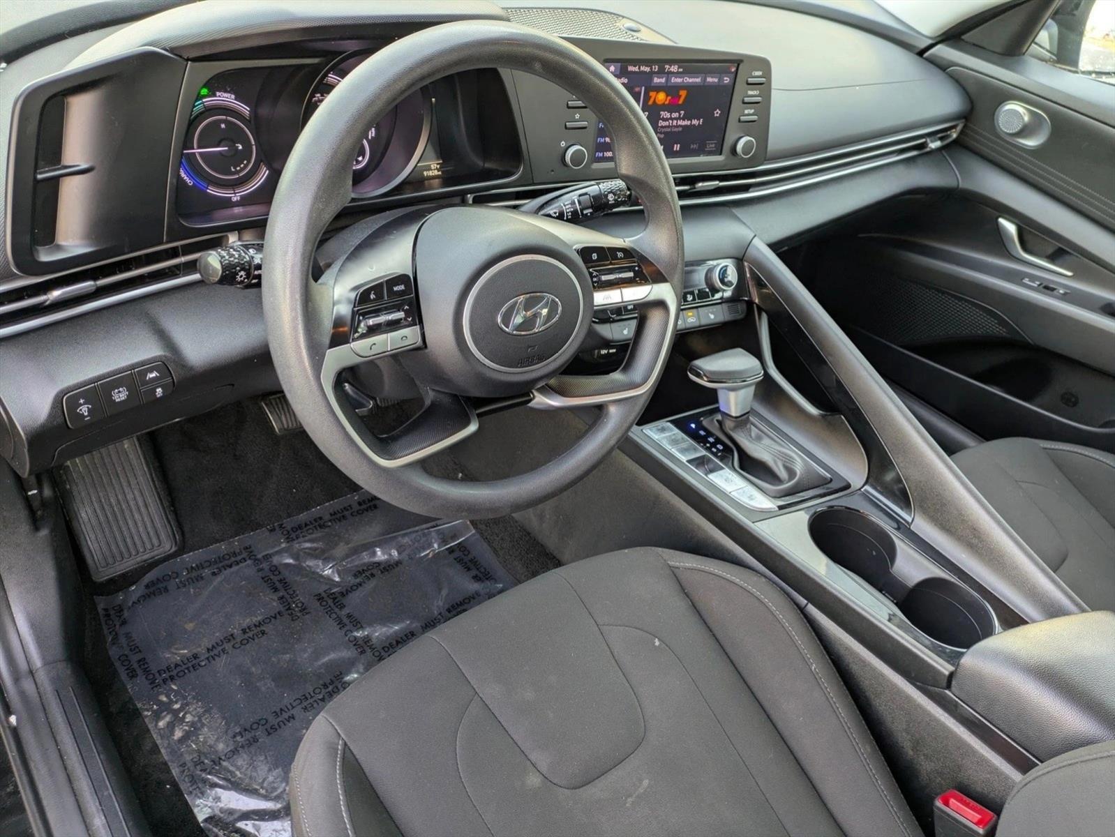Thumbnail: 2023 Hyundai Elantra - 3