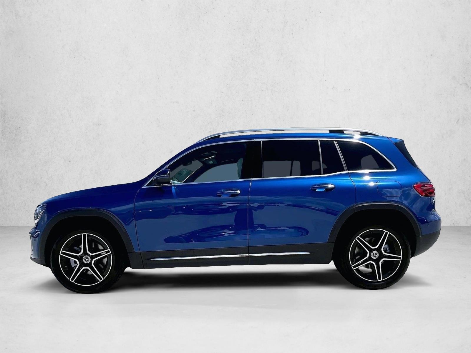 Thumbnail: 2026 Mercedes-Benz GLB - 2