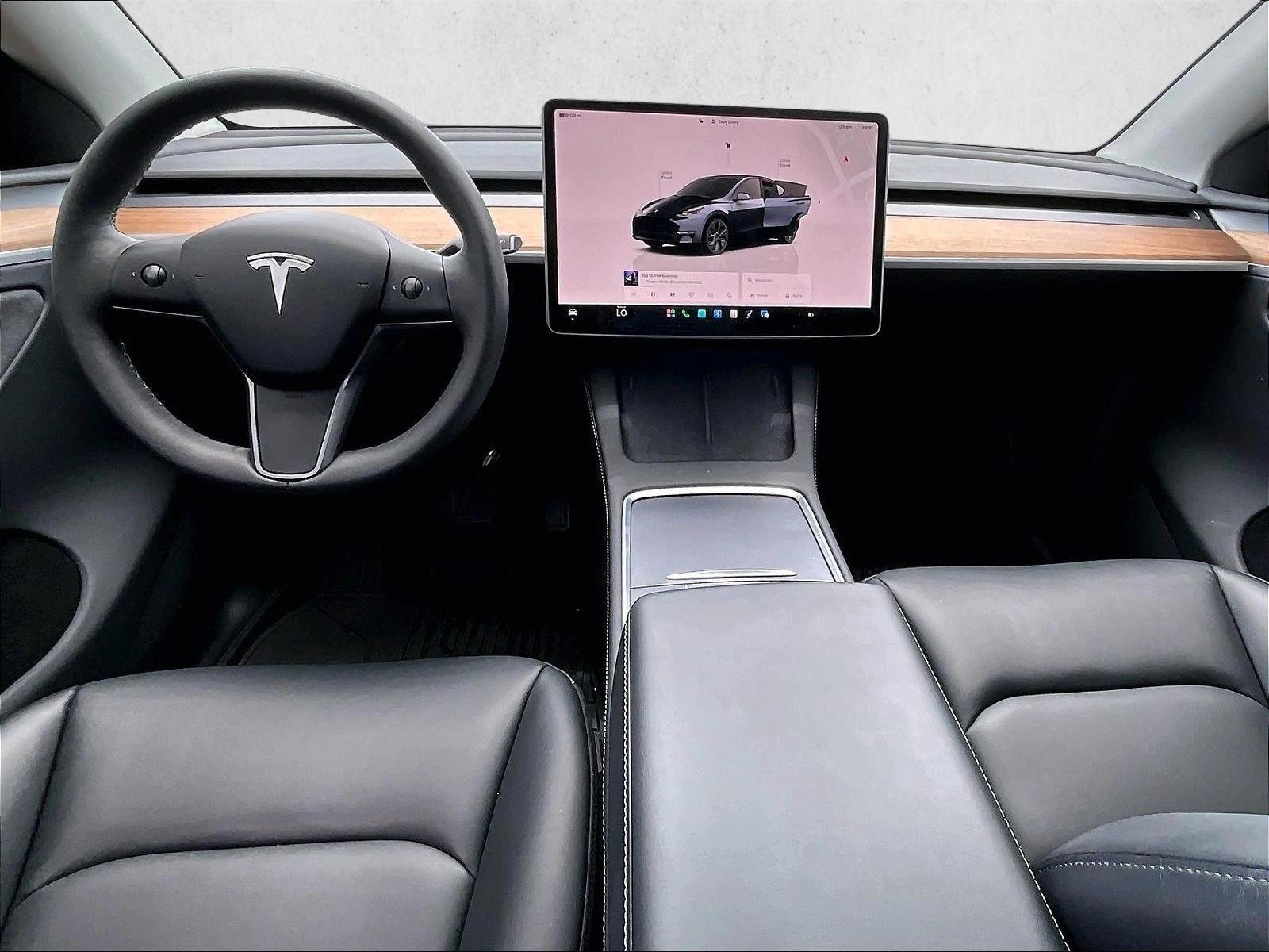 Thumbnail: 2025 Tesla Model Y - 5