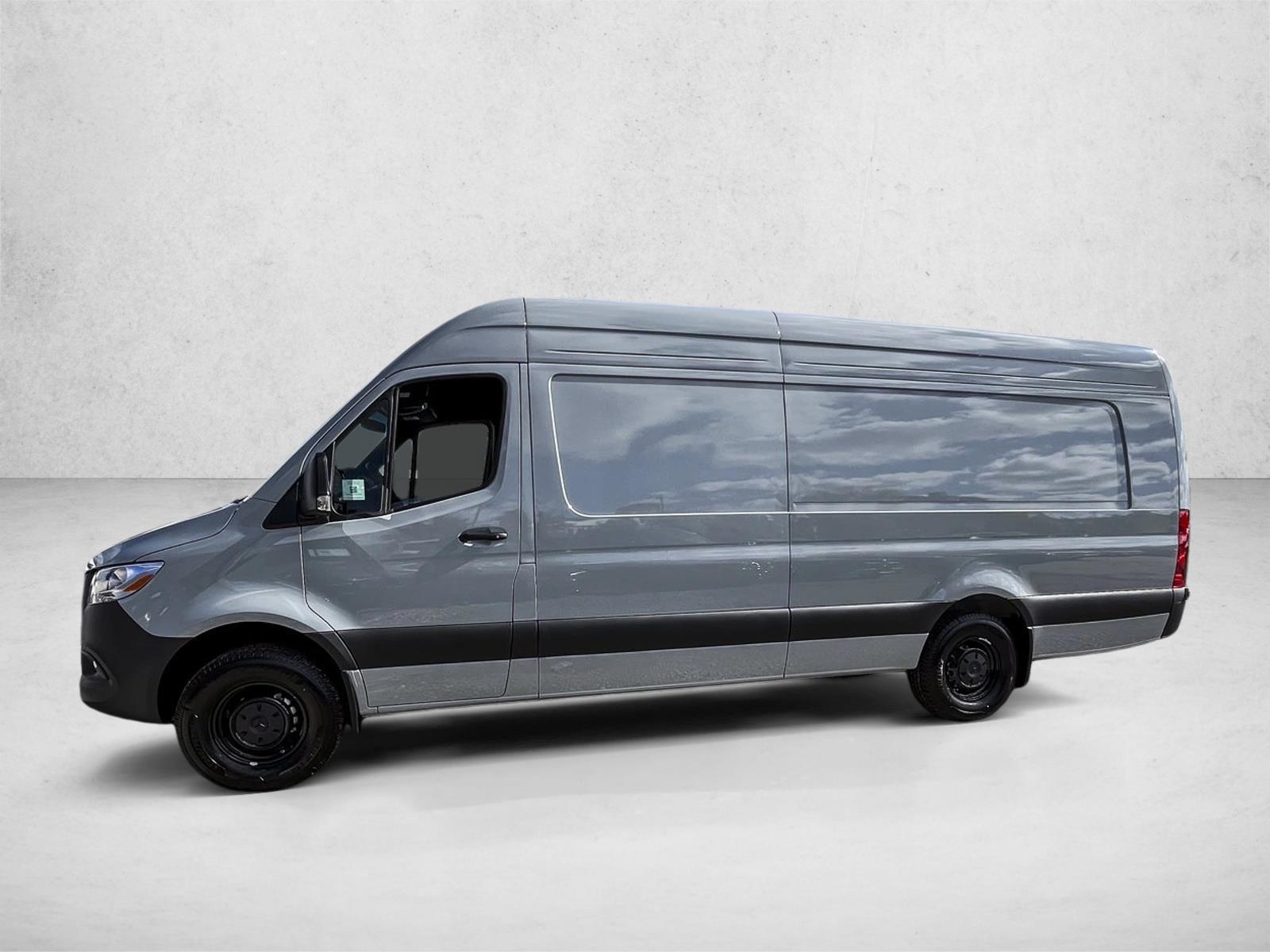 Thumbnail: 2026 Mercedes-Benz Sprinter - 2