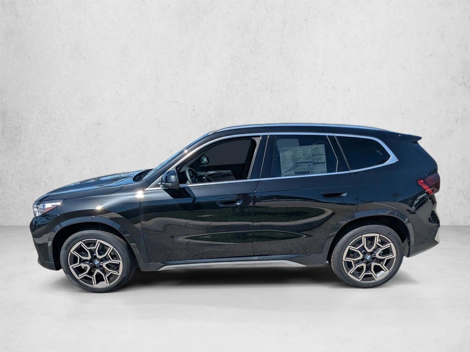 Thumbnail: 2026 BMW X1 - 2