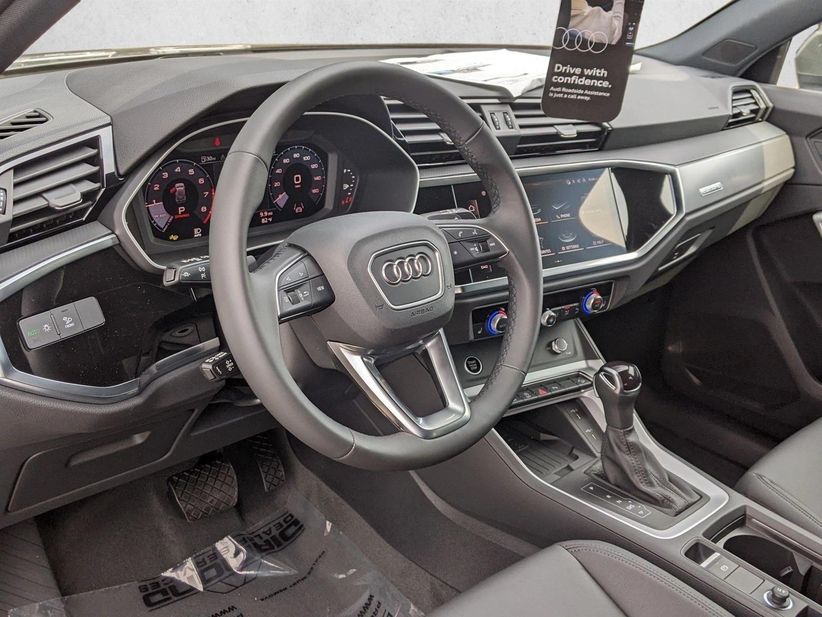 Thumbnail: 2025 Audi Q3 - 3