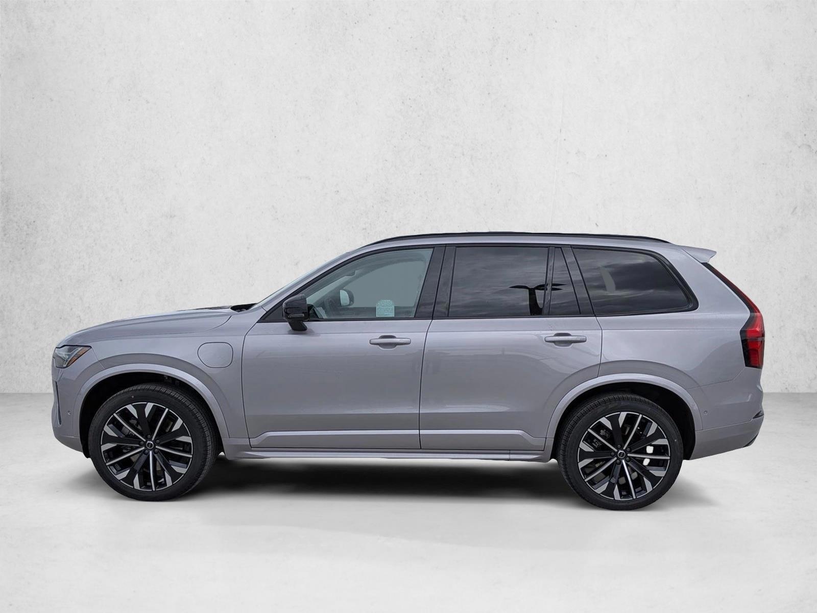 Thumbnail: 2026 Volvo XC90 - 2