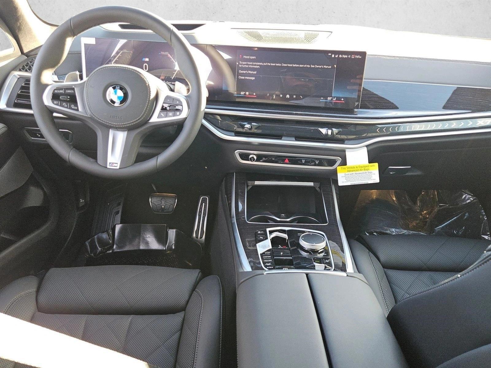 Thumbnail: 2027 BMW X7 - 3