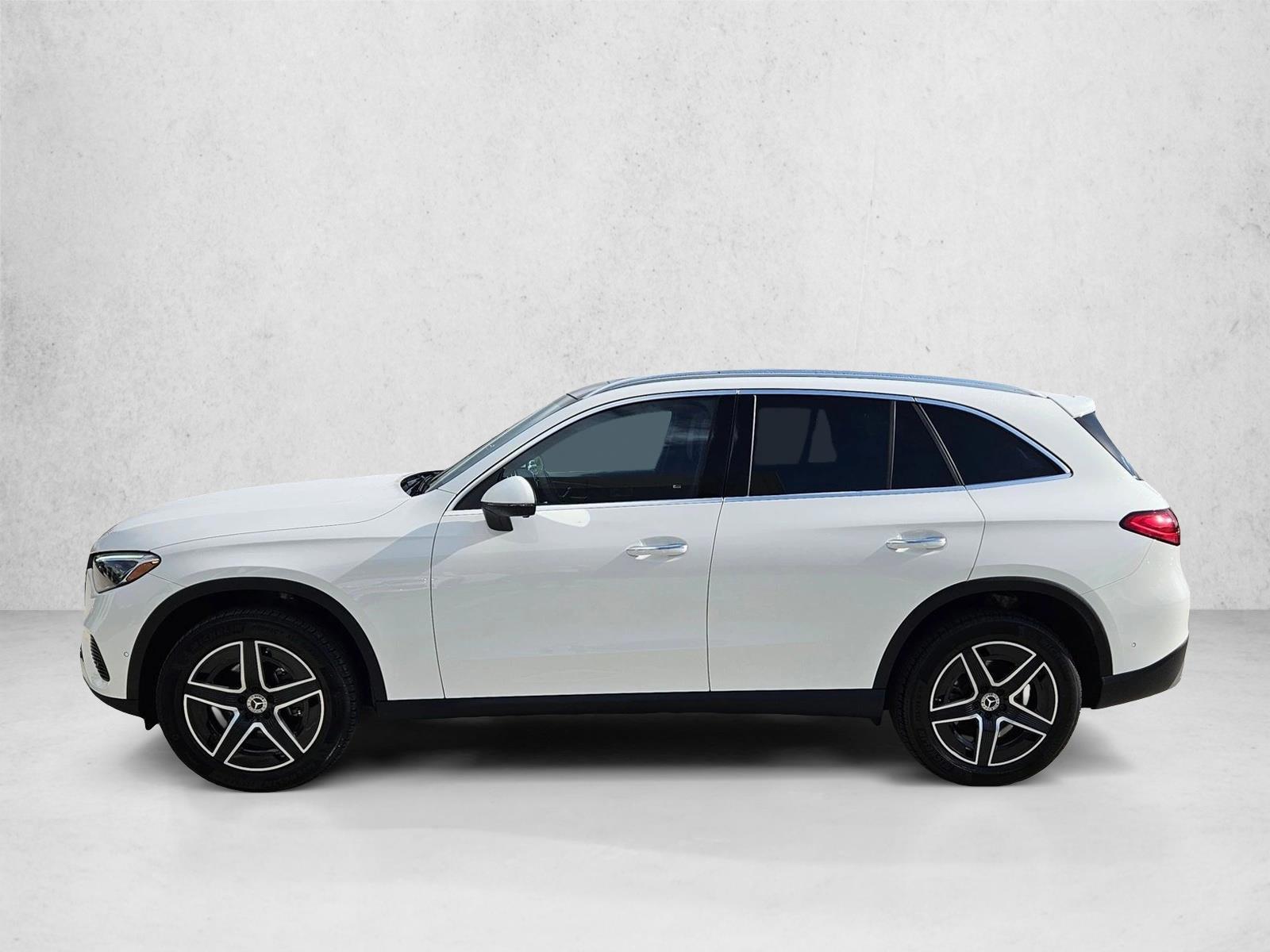 Thumbnail: 2026 Mercedes-Benz GLC - 2
