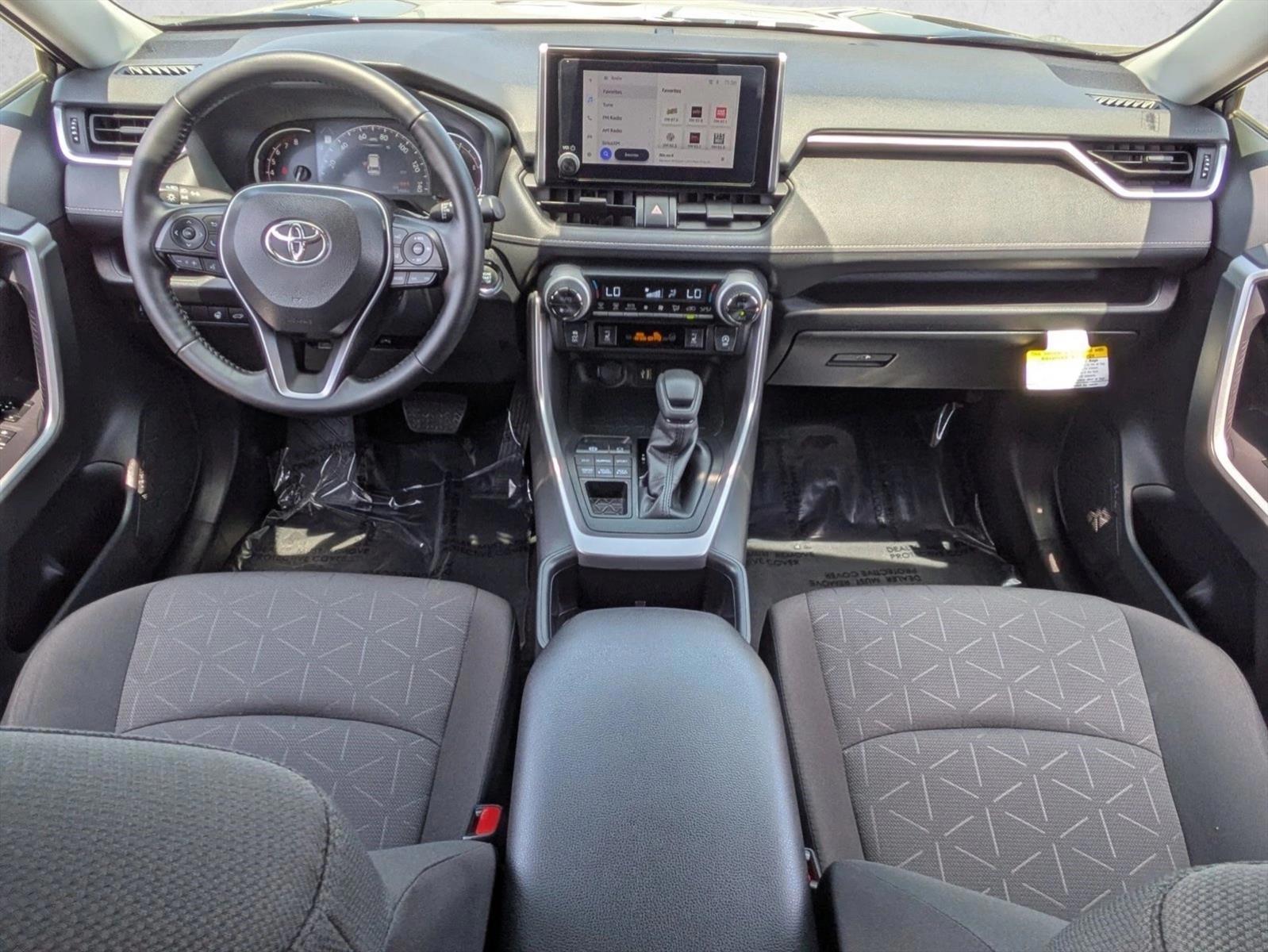 Thumbnail: 2025 Toyota RAV4 - 4
