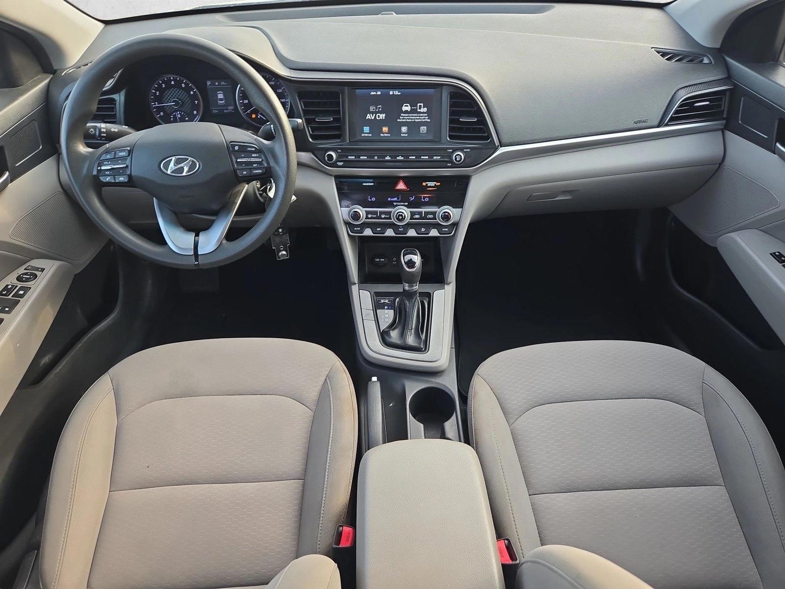 Thumbnail: 2020 Hyundai Elantra - 3