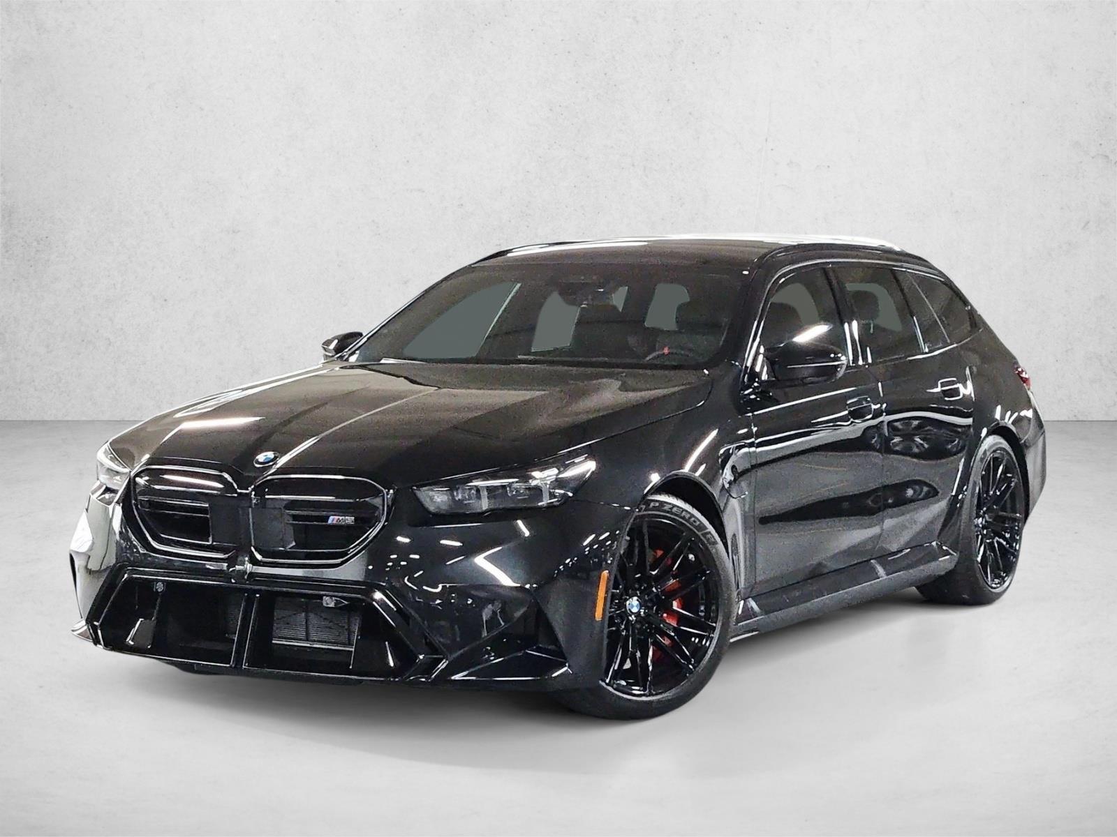 Thumbnail: 2027 BMW M5 - 1