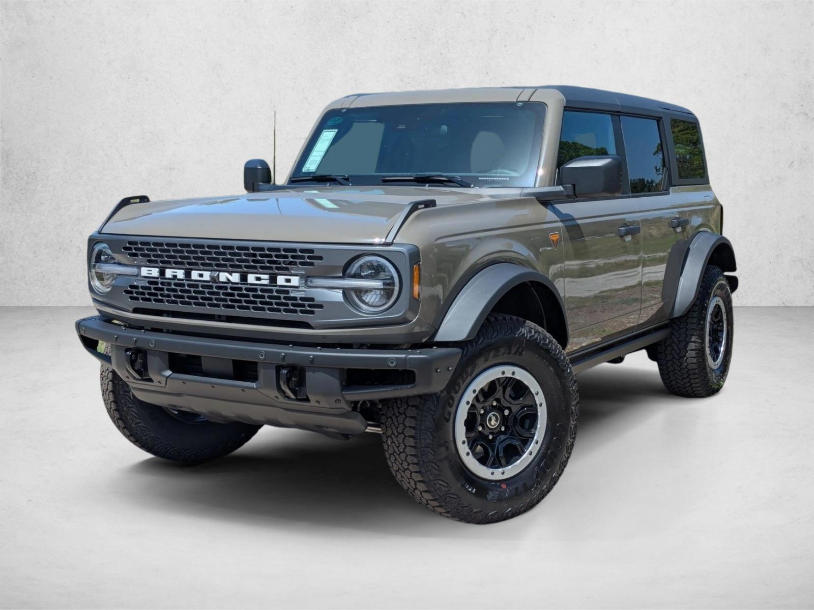 Thumbnail: 2026 Ford Bronco - 1