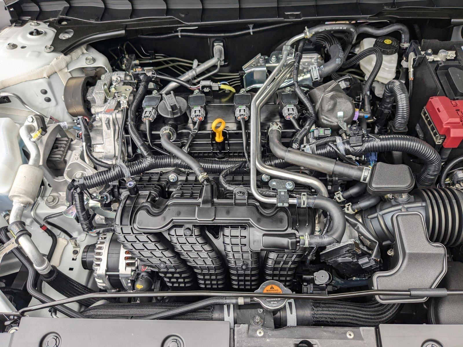 2025 Nissan Altima S - Photo 15