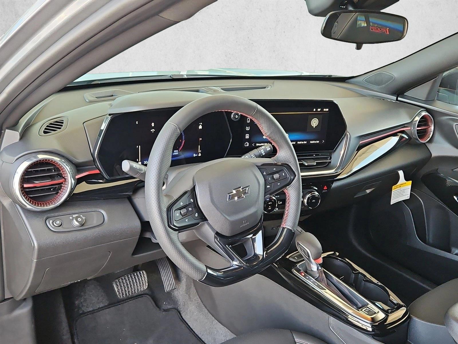 Thumbnail: 2026 Chevrolet Trax - 3