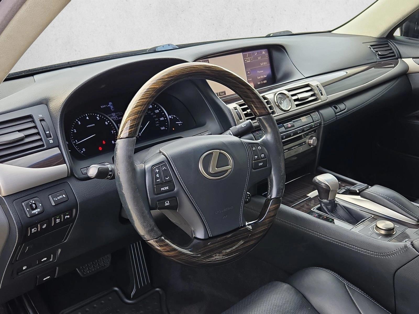 Thumbnail: 2015 Lexus LS - 3
