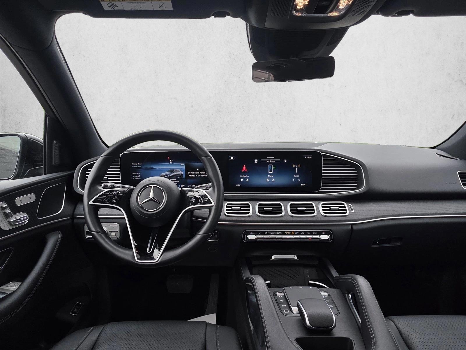 Thumbnail: 2025 Mercedes-Benz GLE - 3