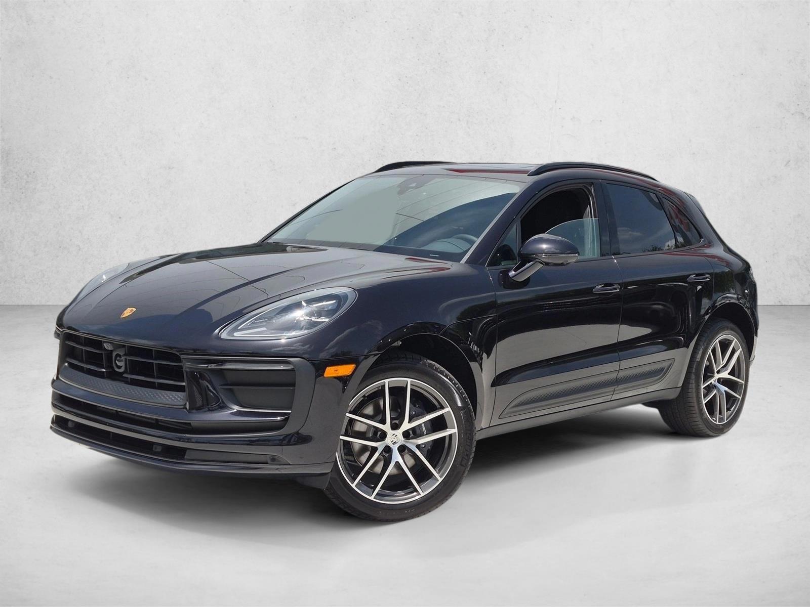 Thumbnail: 2026 Porsche Macan - 1