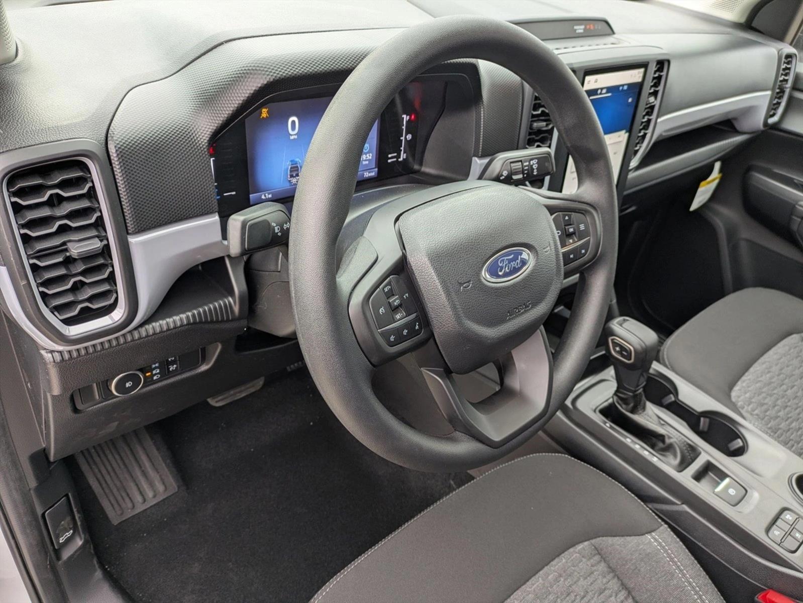 Thumbnail: 2025 Ford Ranger - 3