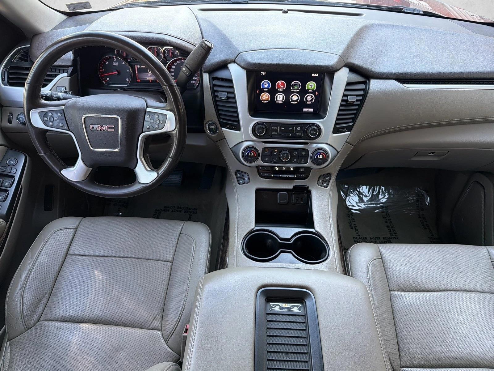 Thumbnail: 2016 GMC Yukon - 3