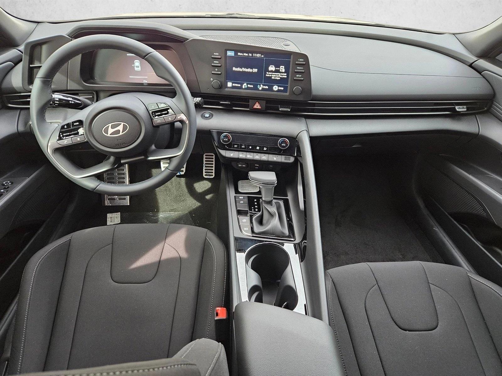 Thumbnail: 2026 Hyundai Elantra - 3