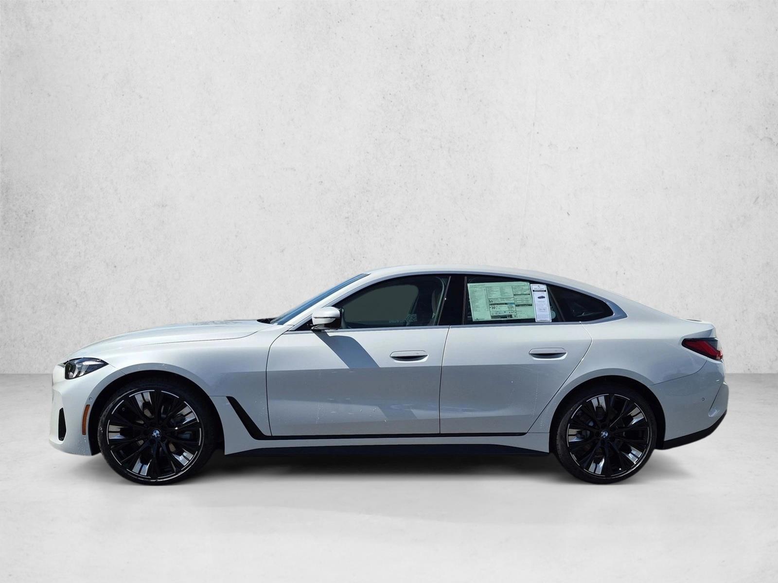 Thumbnail: 2026 BMW 4 Series - 2