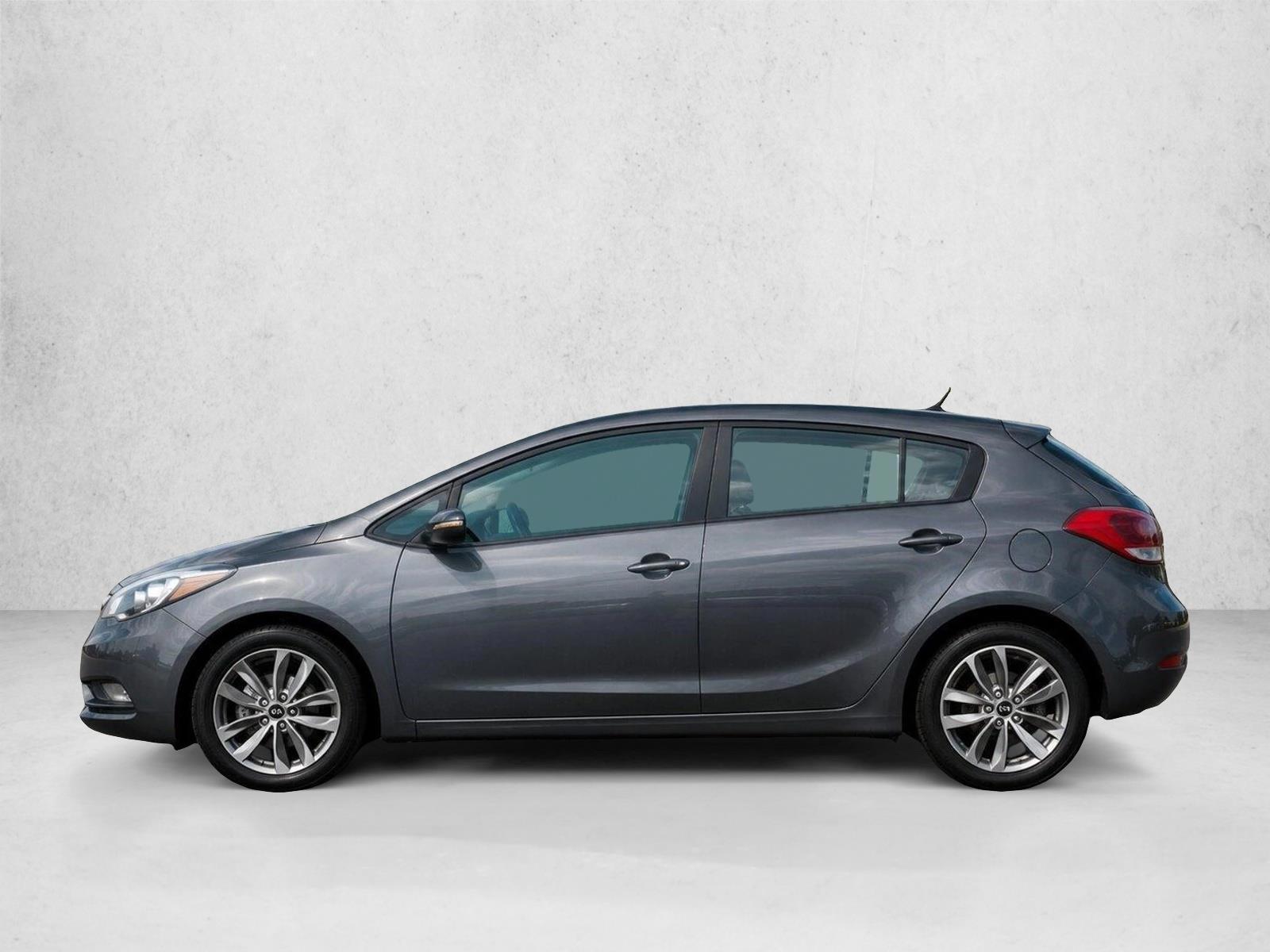 Thumbnail: 2015 Kia Forte - 5