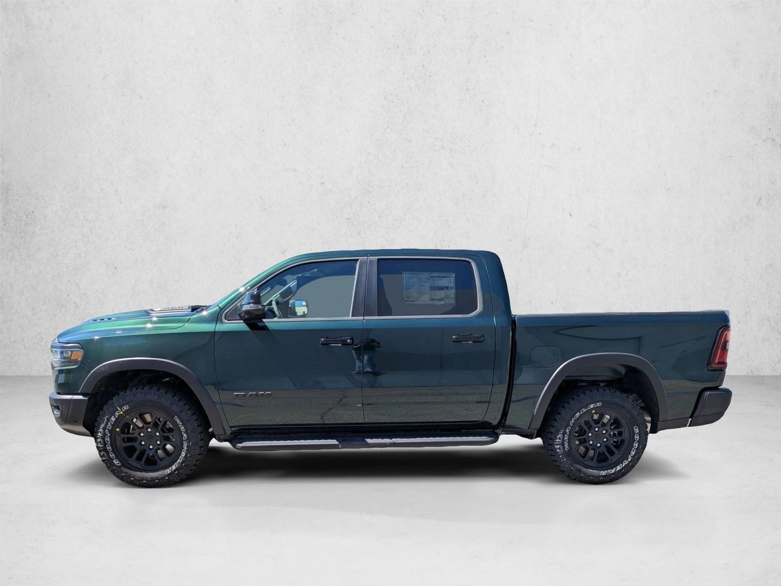 Thumbnail: 2026 RAM 1500 - 2