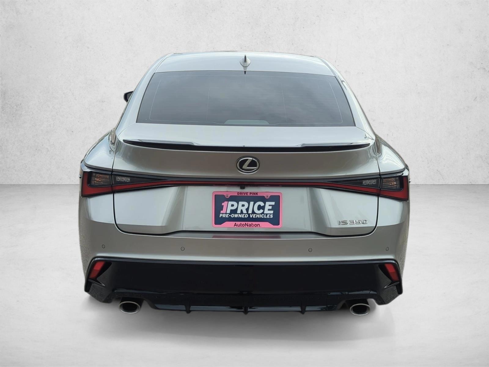 2023 Lexus IS