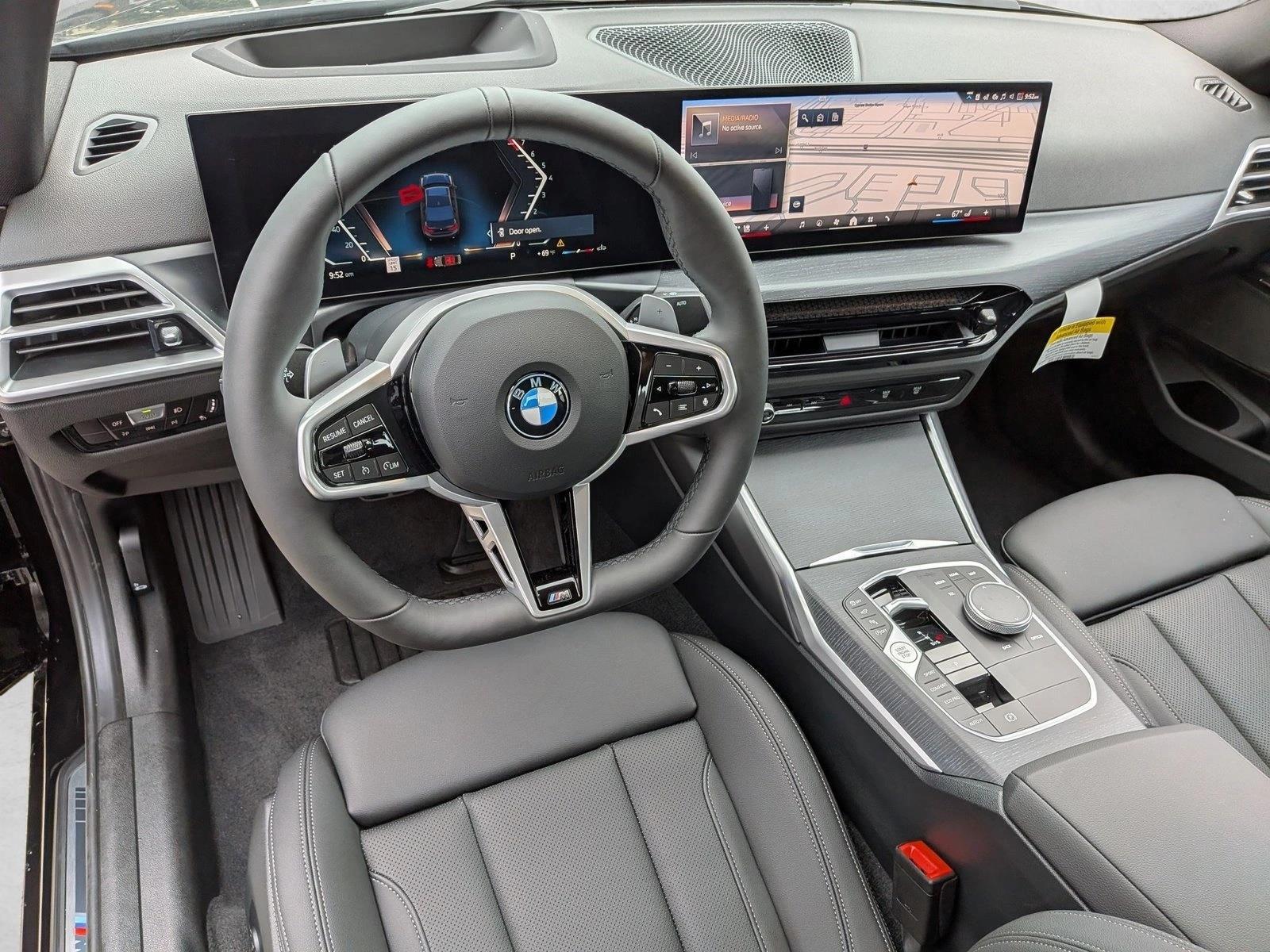 Thumbnail: 2026 BMW 3 Series - 3