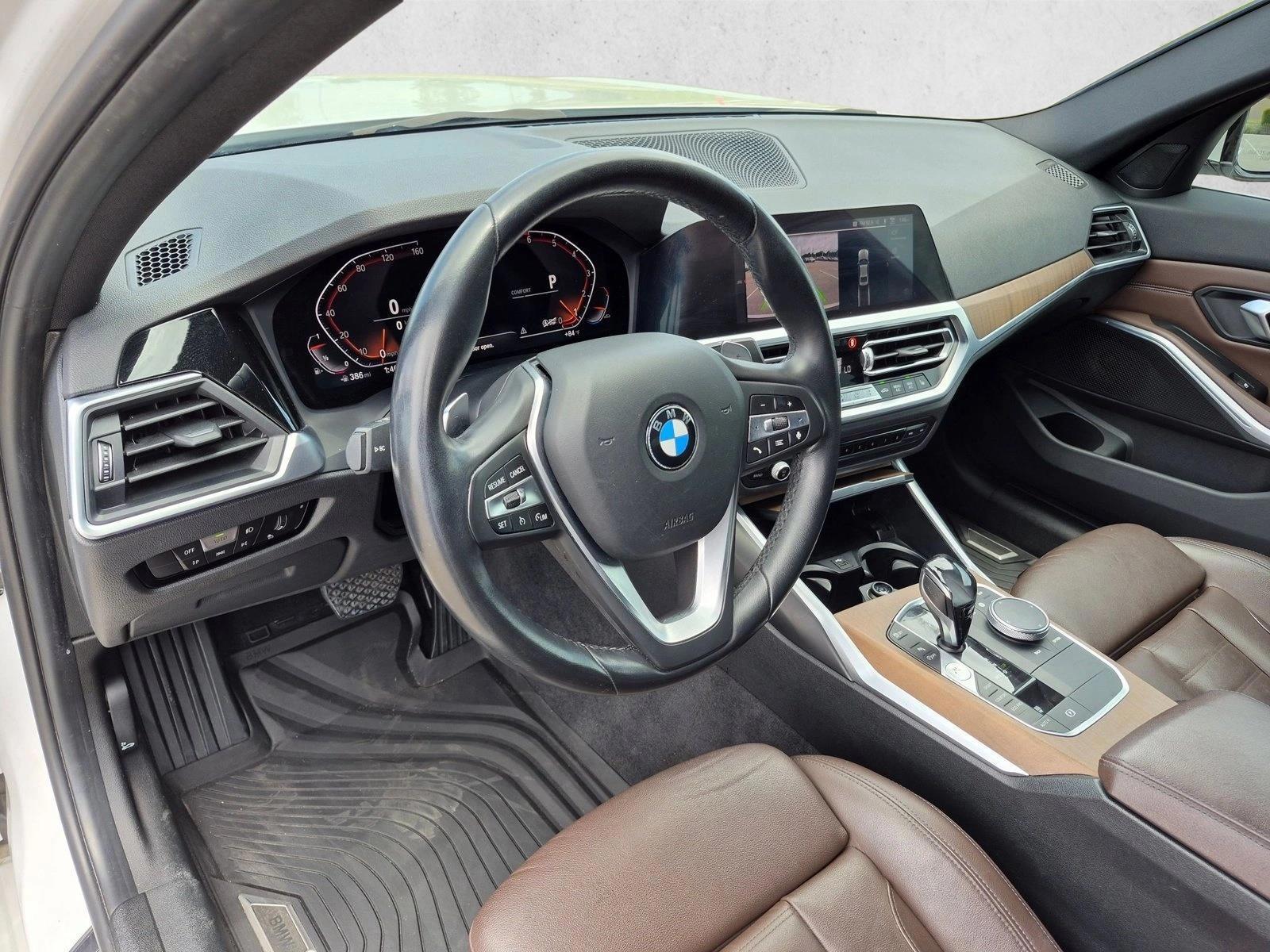 Thumbnail: 2019 BMW 3 Series - 3