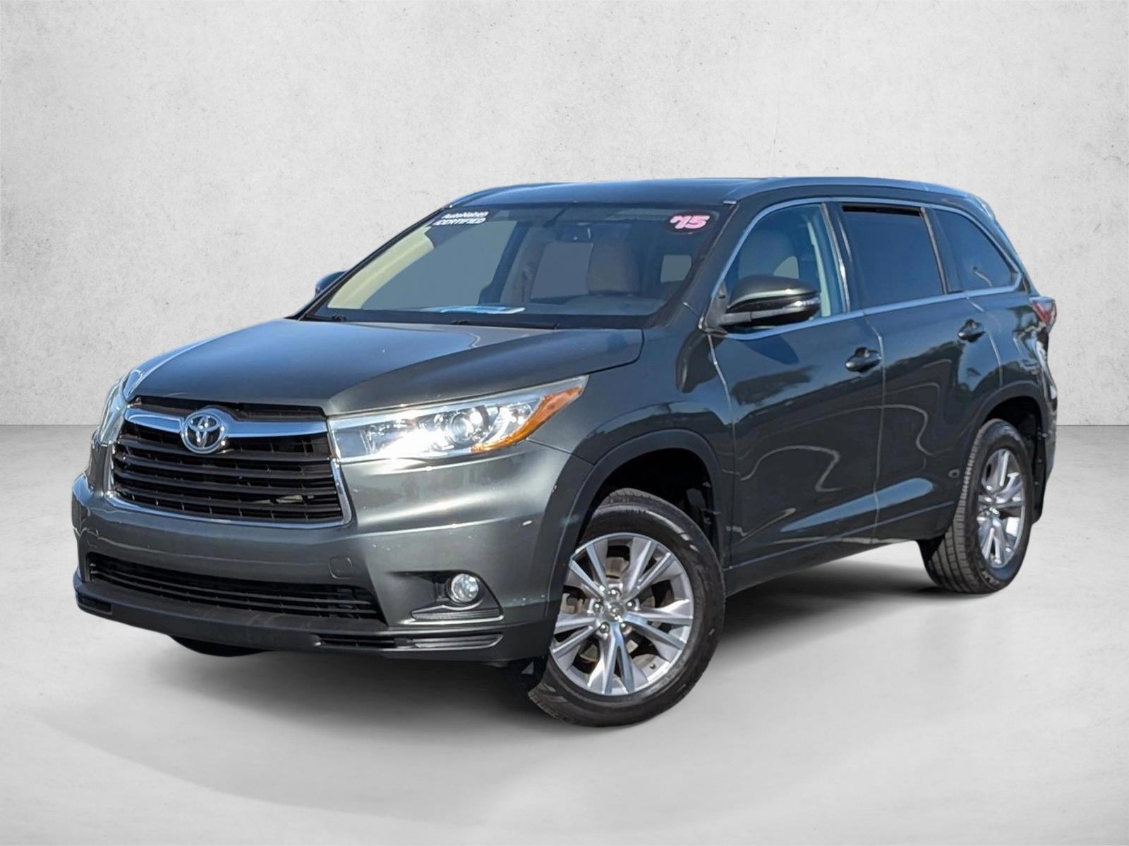 Thumbnail: 2015 Toyota Highlander - 1