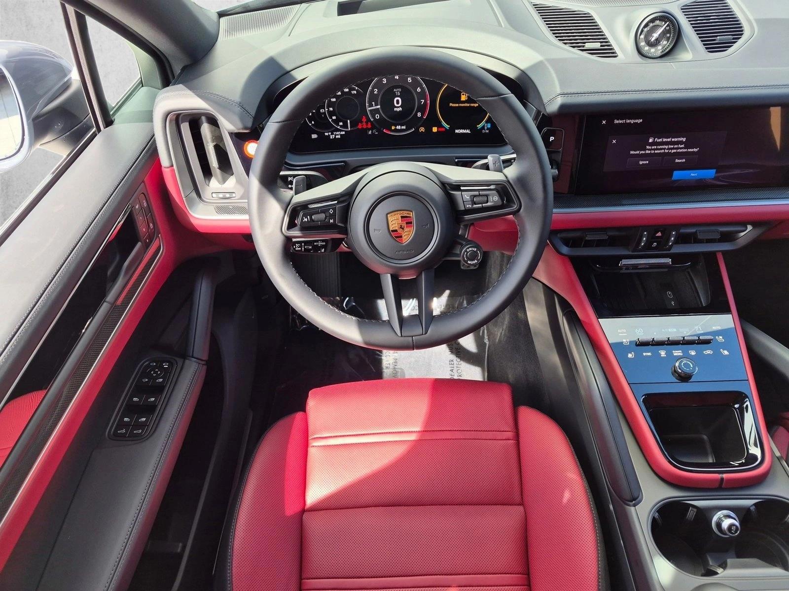 Thumbnail: 2026 Porsche Cayenne - 4