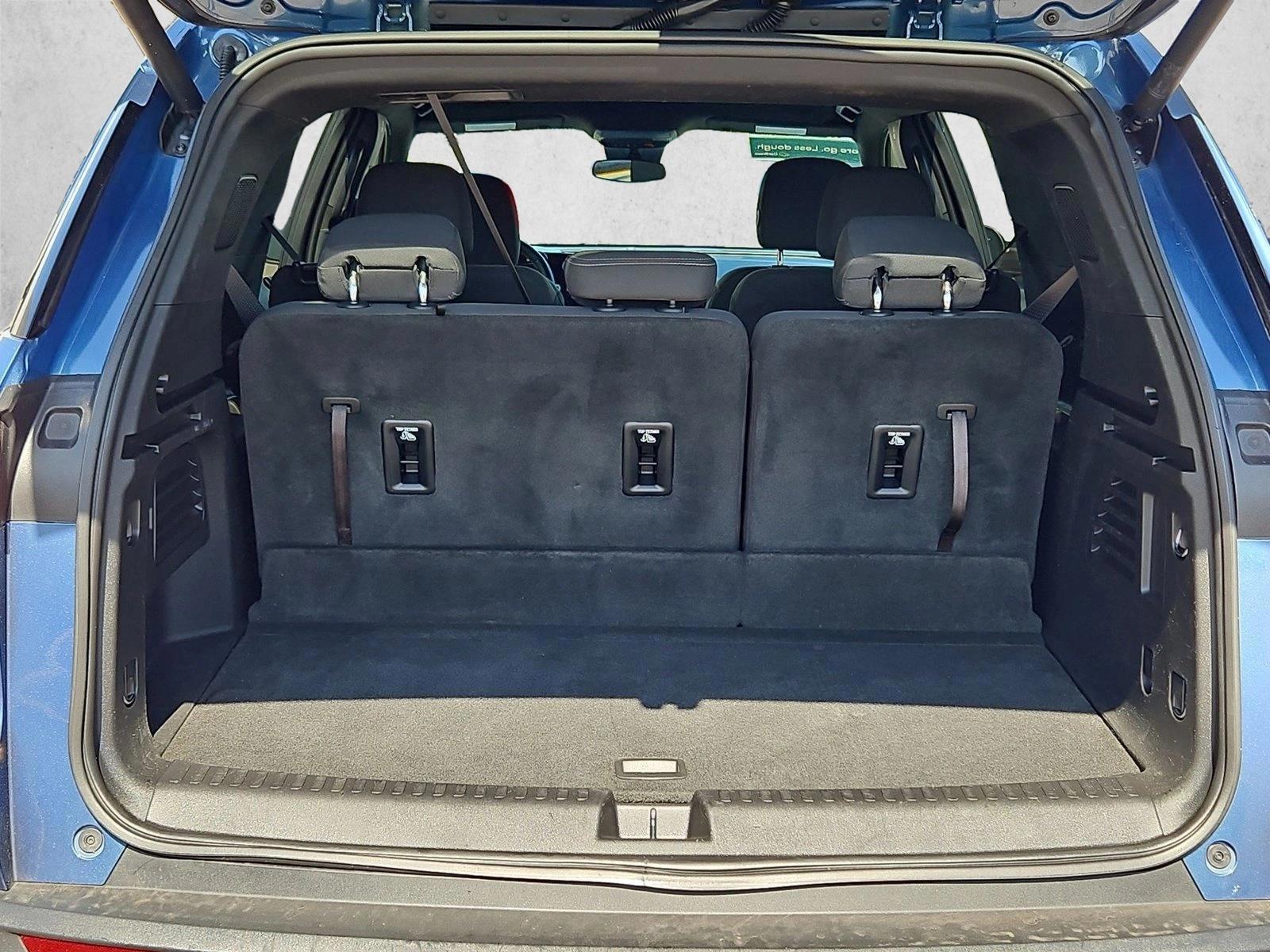 2025 Chevrolet Traverse LT - Photo 10