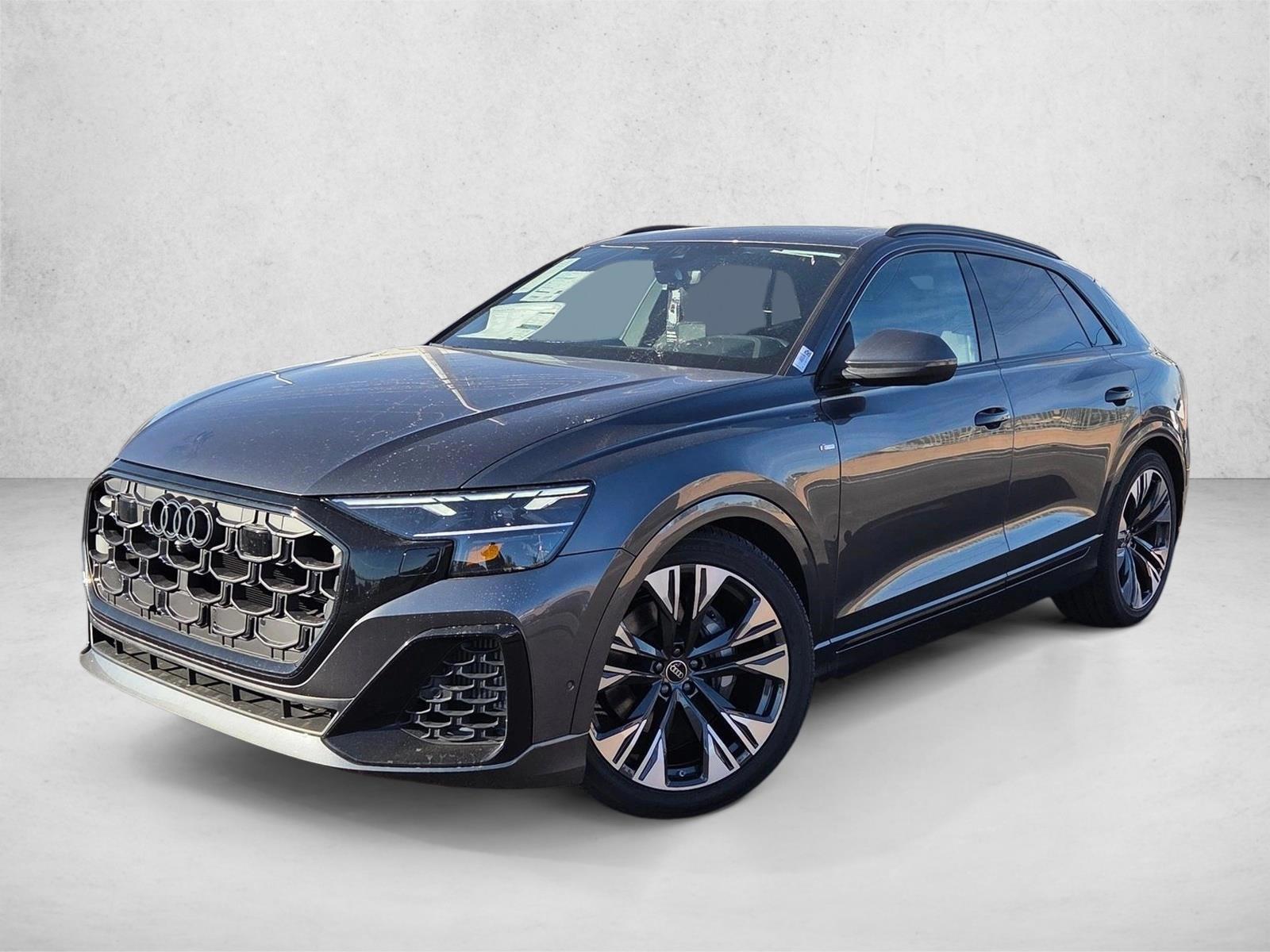 Thumbnail: 2026 Audi Q8 - 1