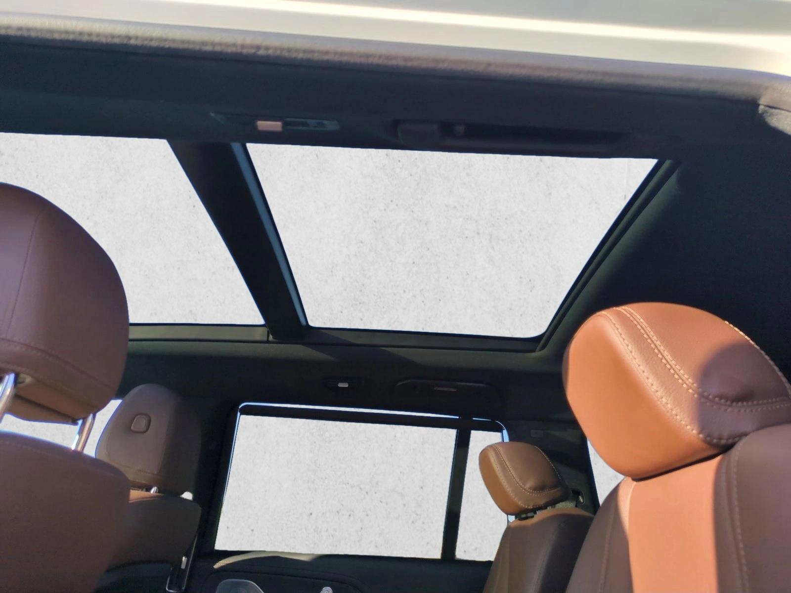 2025 Mercedes-Benz GLS Base - Photo 20