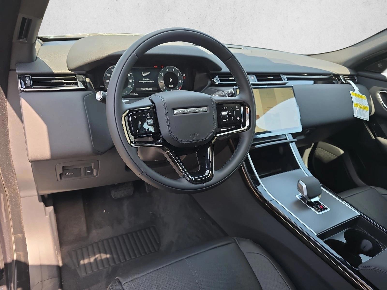 Thumbnail: 2026 Land Rover Range Rover Velar - 4