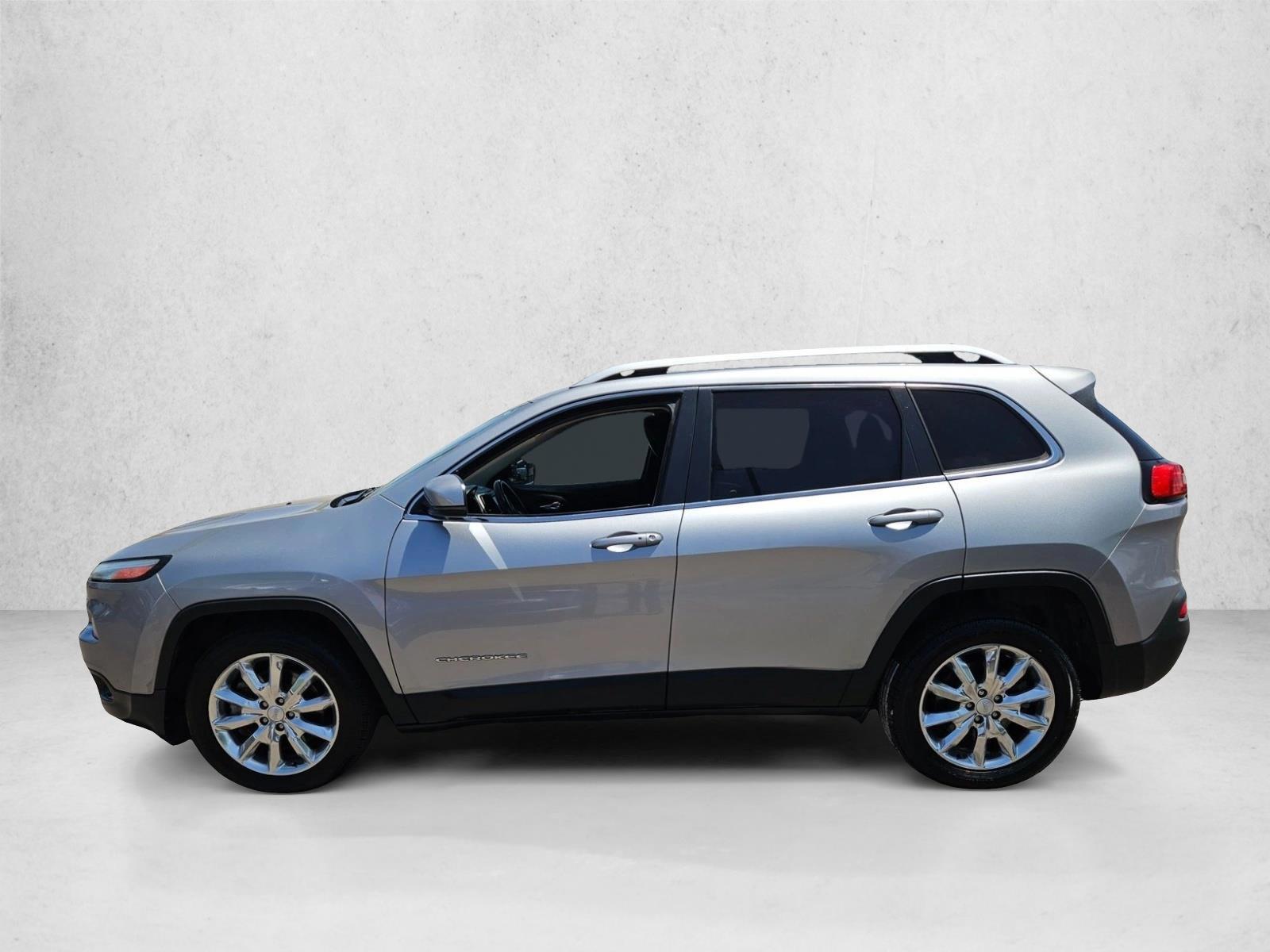 Thumbnail: 2017 Jeep Cherokee - 2