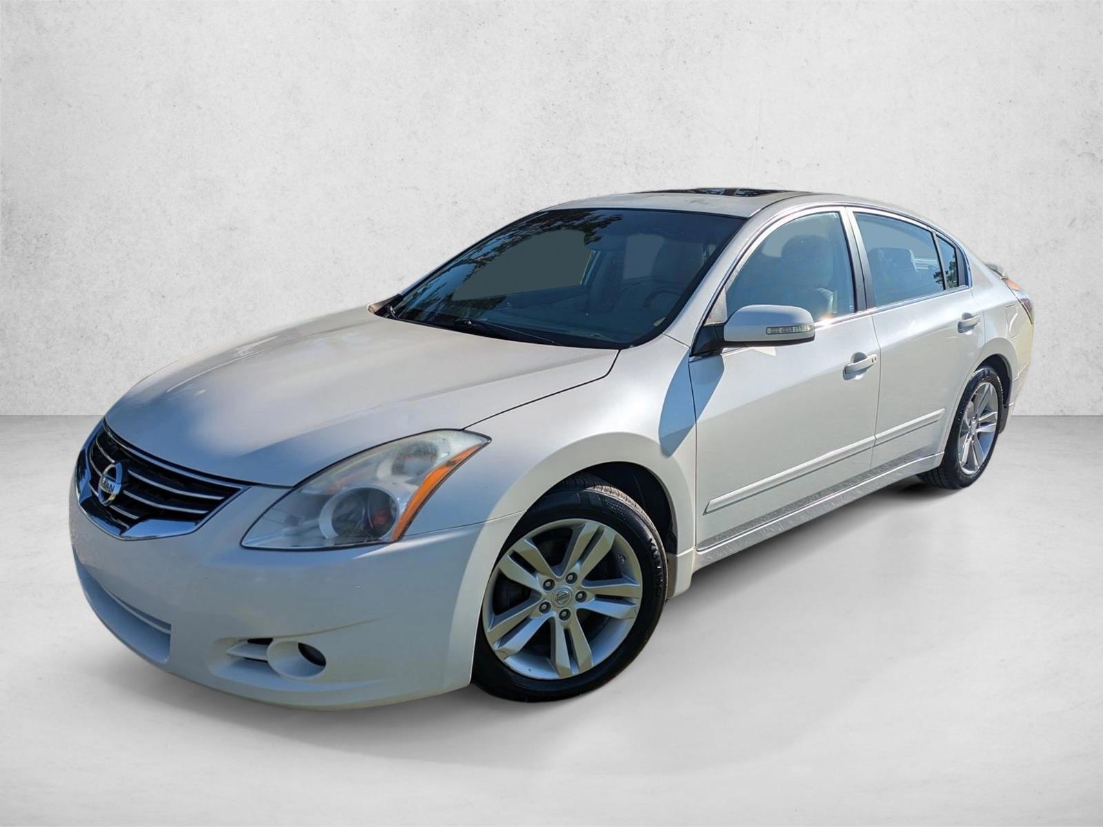 Thumbnail: 2012 Nissan Altima - 2