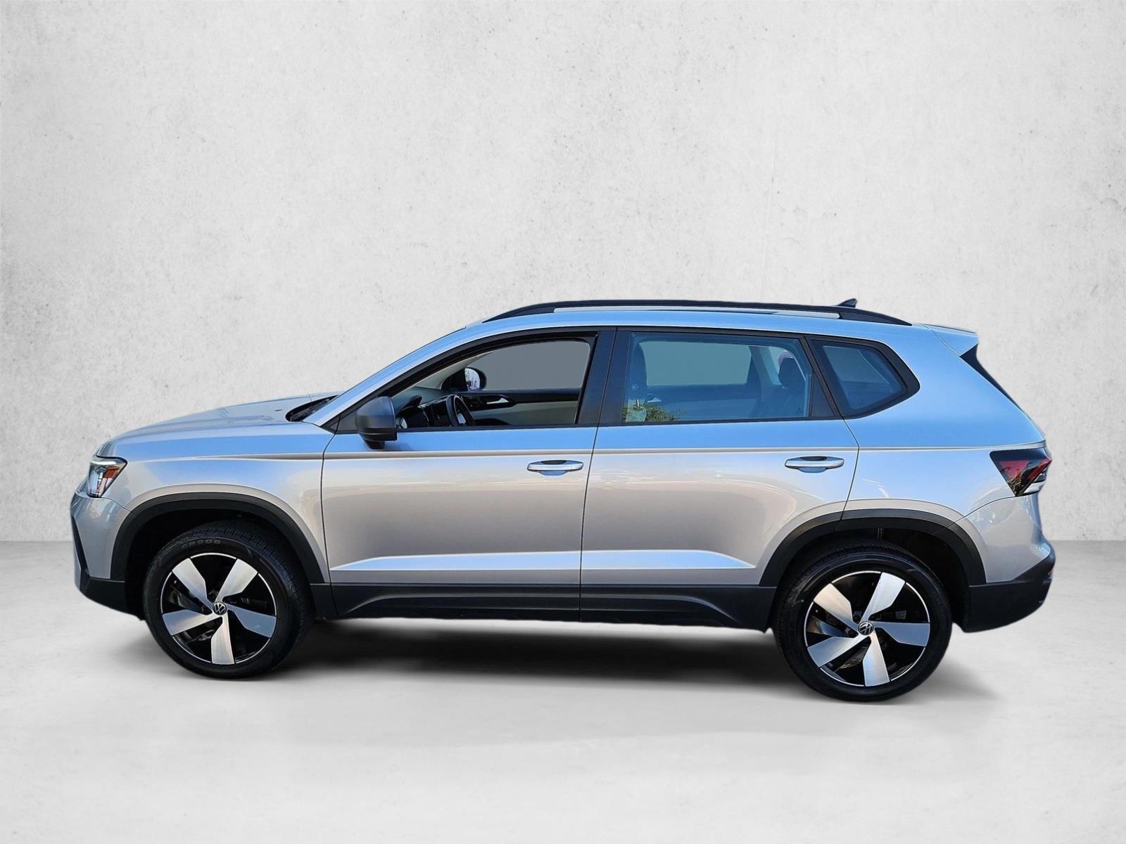 Thumbnail: 2025 Volkswagen Taos - 2