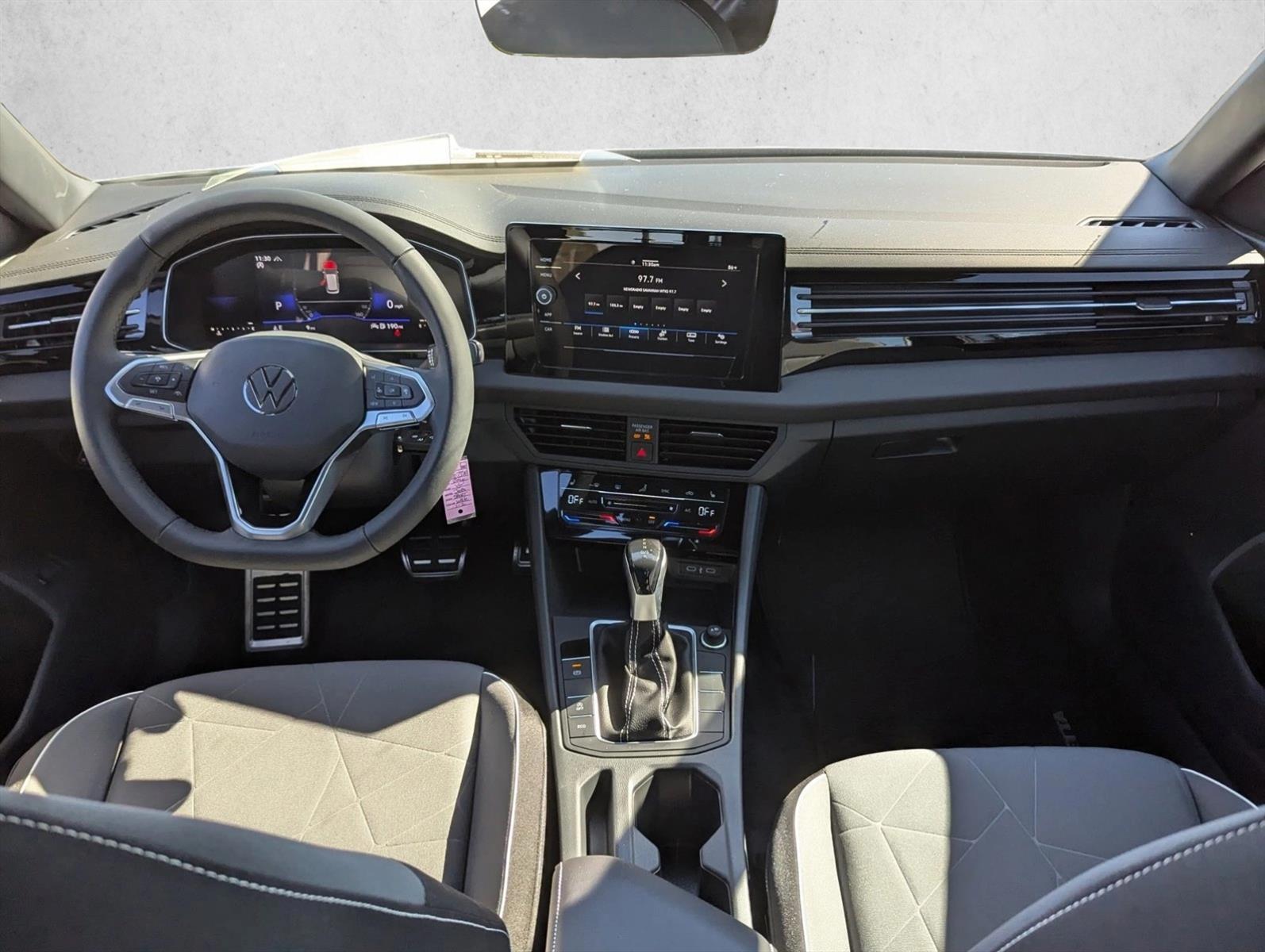 Thumbnail: 2026 Volkswagen Jetta - 3