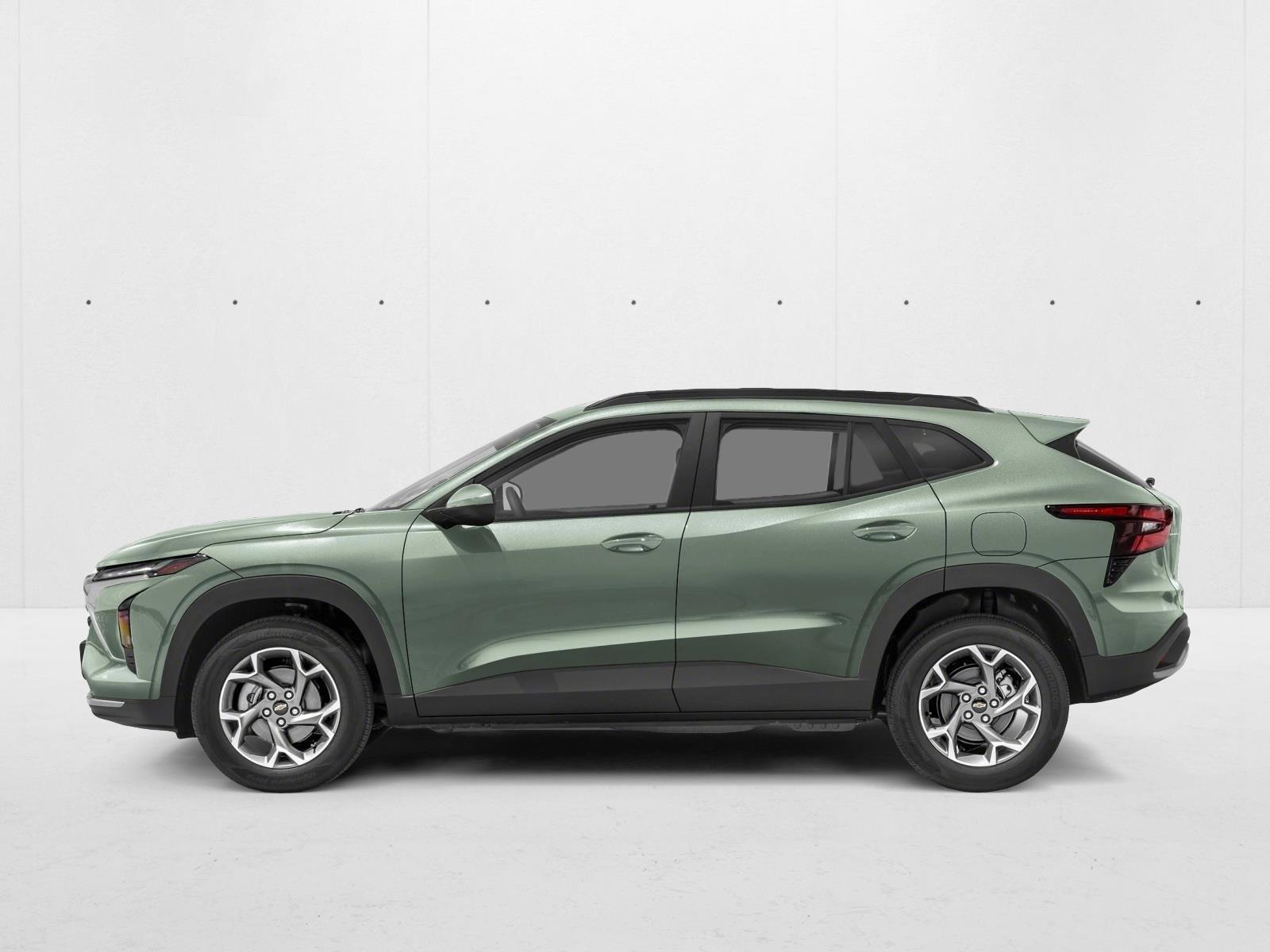 Thumbnail: 2026 Chevrolet Trax - 2
