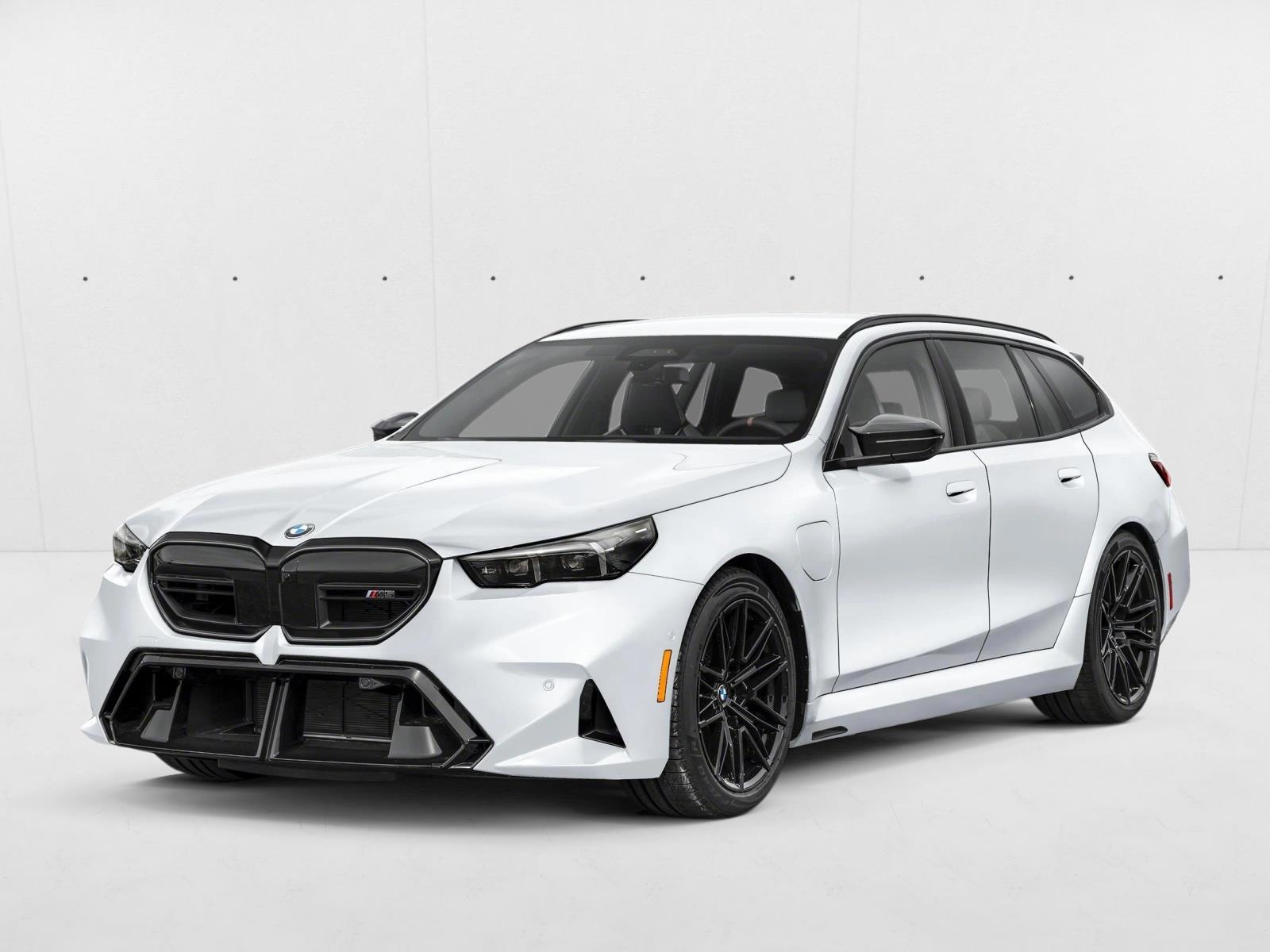 Thumbnail: 2027 BMW M5 - 1