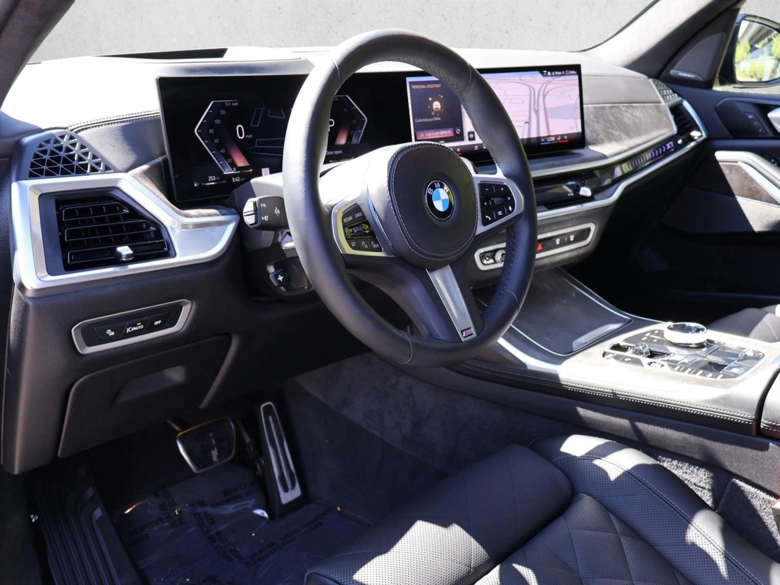 Thumbnail: 2026 BMW X7 - 3
