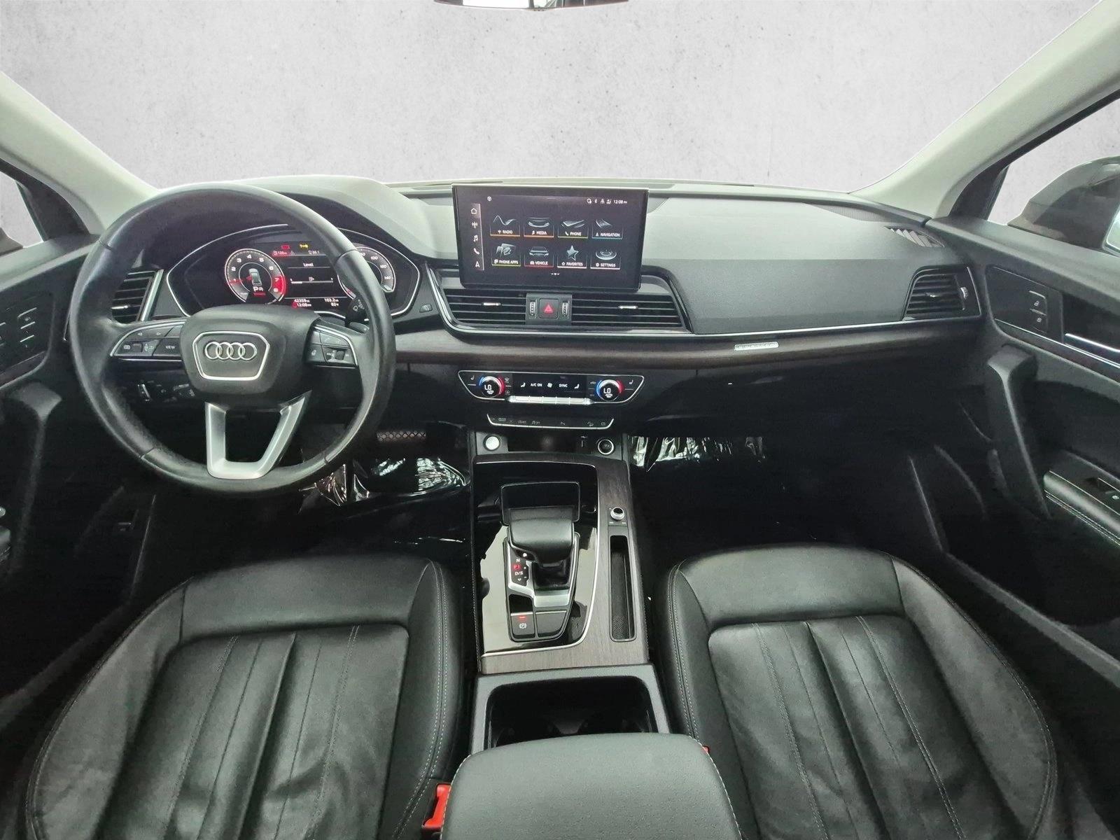 Thumbnail: 2021 Audi Q5 - 4