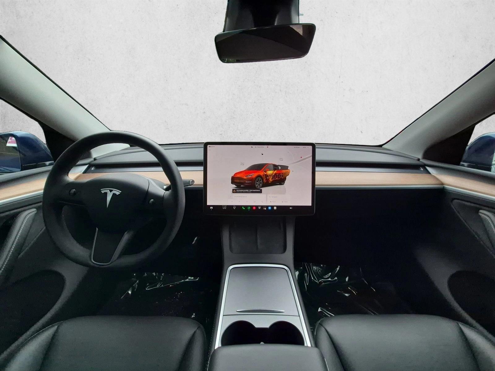 Thumbnail: 2024 Tesla Model Y - 3