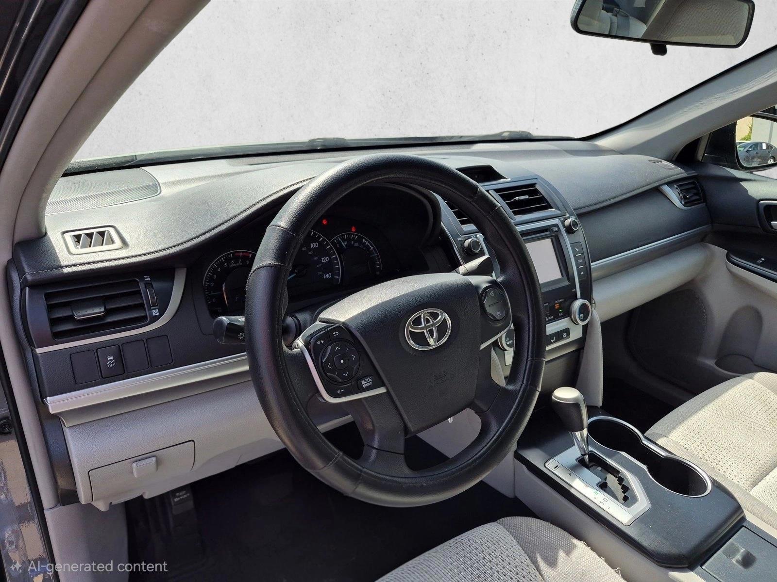 Thumbnail: 2014 Toyota Camry - 3