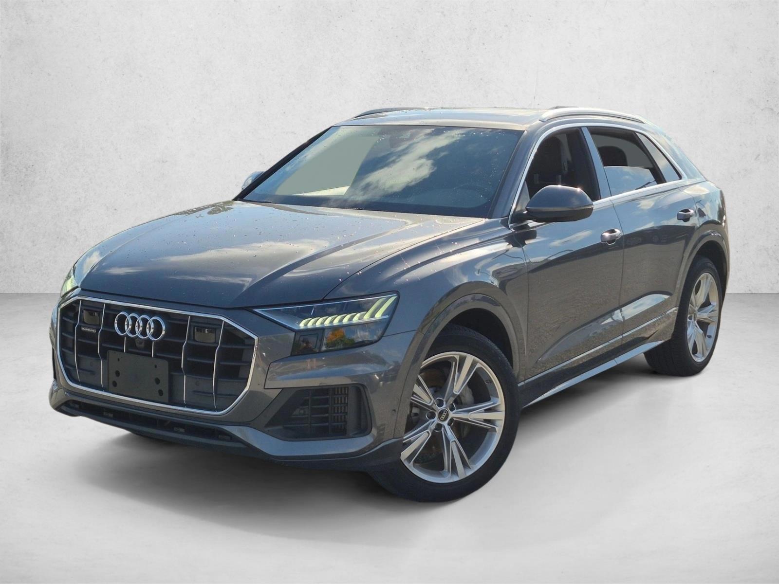 Thumbnail: 2022 Audi Q8 - 1