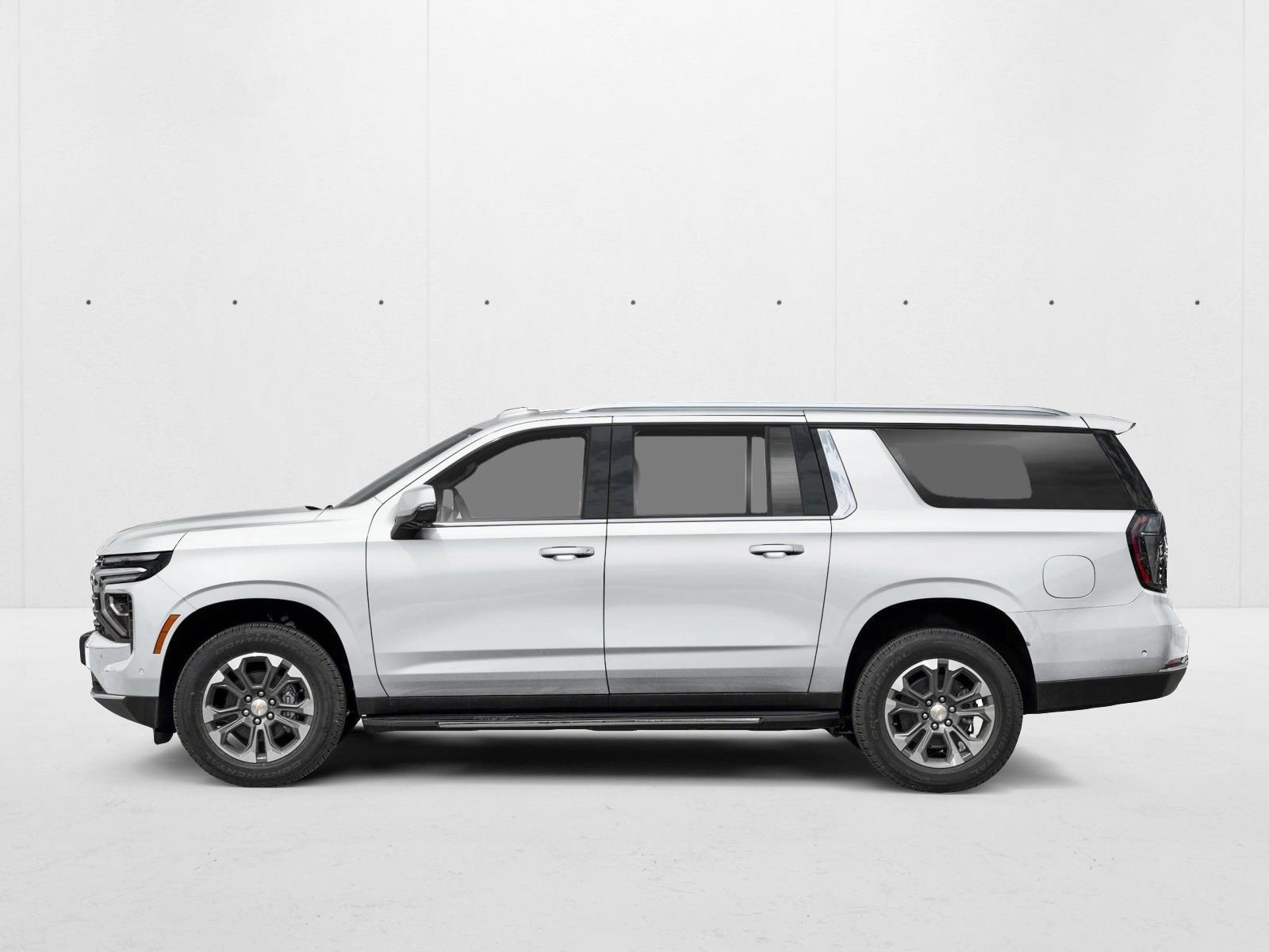 Thumbnail: 2026 Chevrolet Suburban - 2